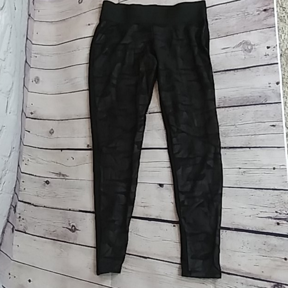 Rock & Republic camo leggings